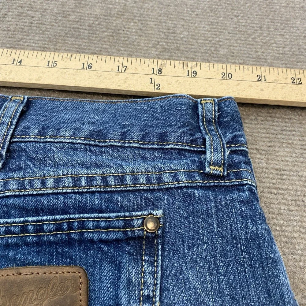 Wrangler Jeans Mens 40x32 Blue Retro Boot Bootcut Stretch Denim 5-Pocket Western